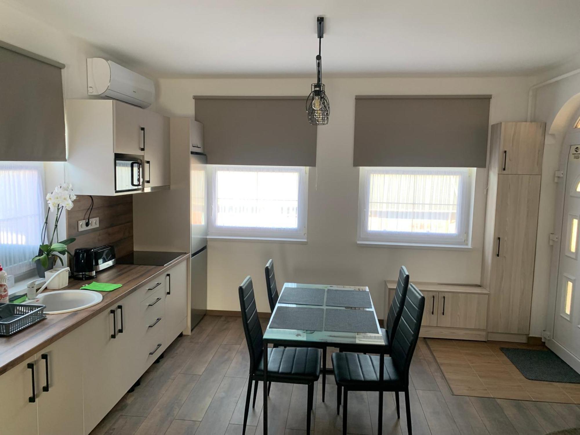 Agora Apartman Hajdúszoboszló Esterno foto