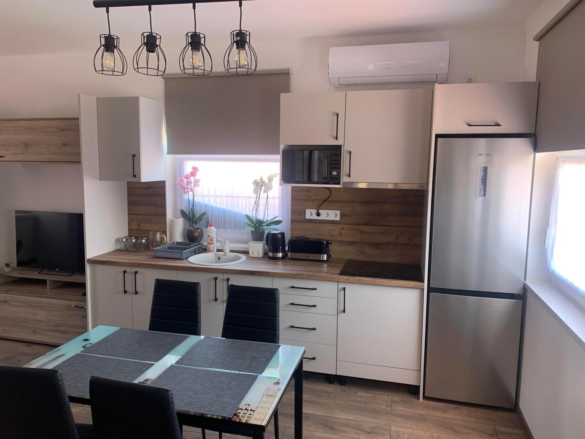 Agora Apartman Hajdúszoboszló Esterno foto