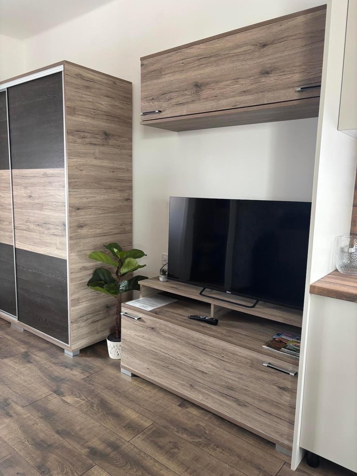 Agora Apartman Hajdúszoboszló Esterno foto