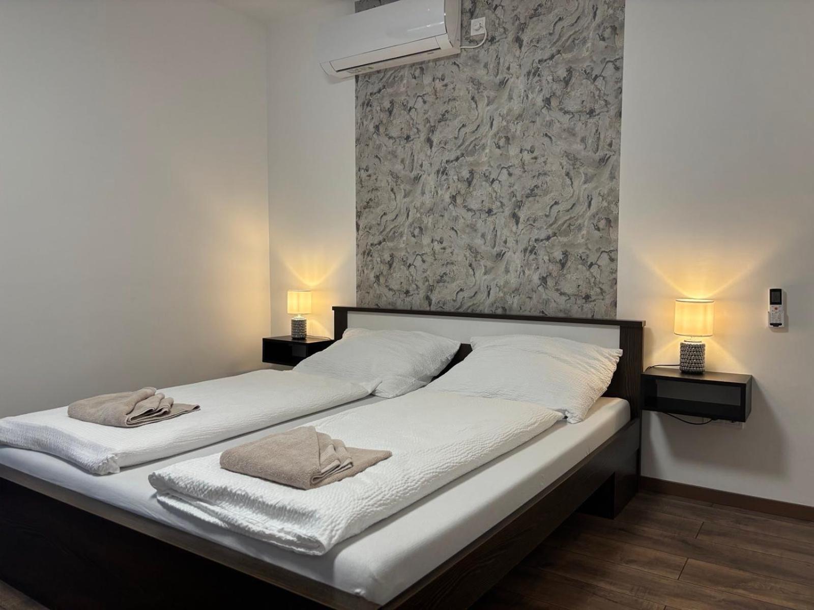 Agora Apartman Hajdúszoboszló Esterno foto